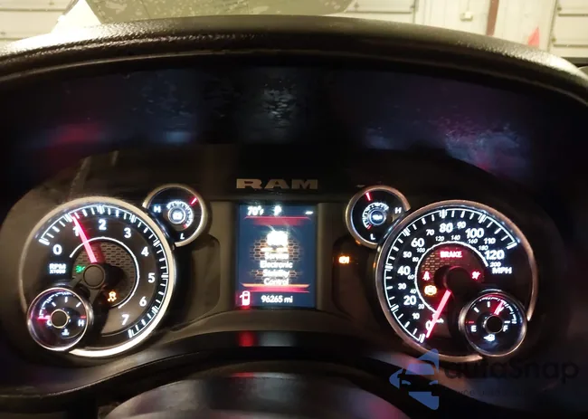 1C6SRFBT3LN215475: 43230252