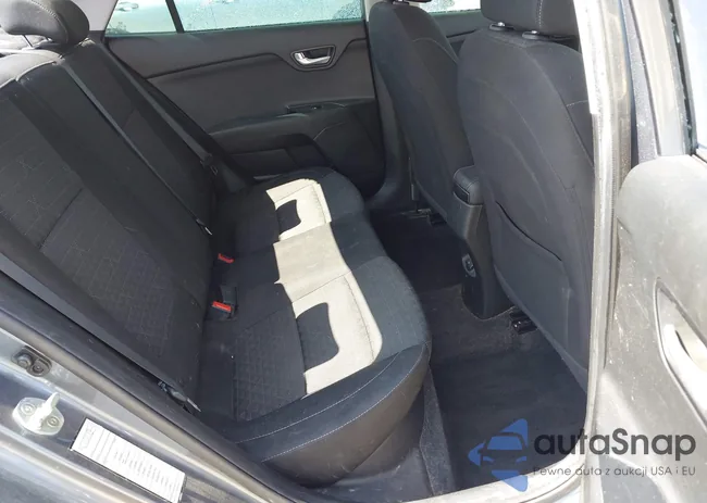 3KPA24AB2KE197964: 43229475