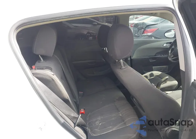 1G1JD6SB1F4131930: 43229586