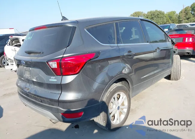 1FMCU0GD5KUA34419: 43229592