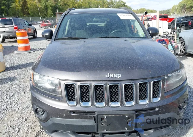 1C4NJDBB0HD101651: 43229607