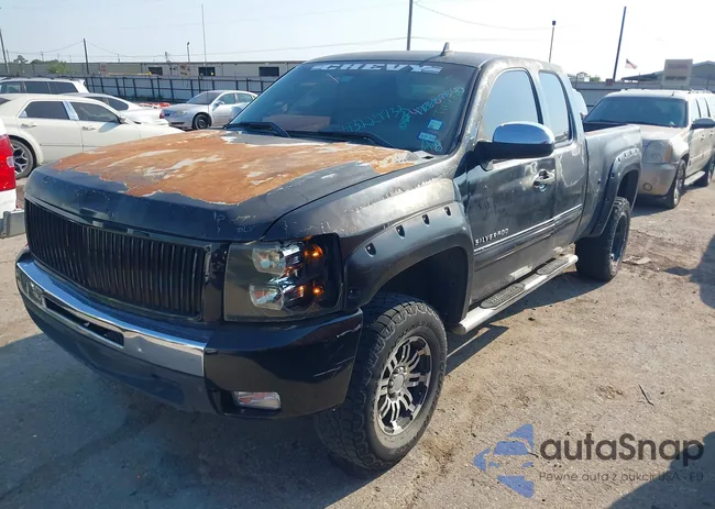 1GCRCSE09DZ151858: 43229732