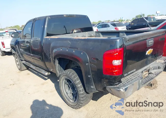 1GCRCSE09DZ151858: 43229732