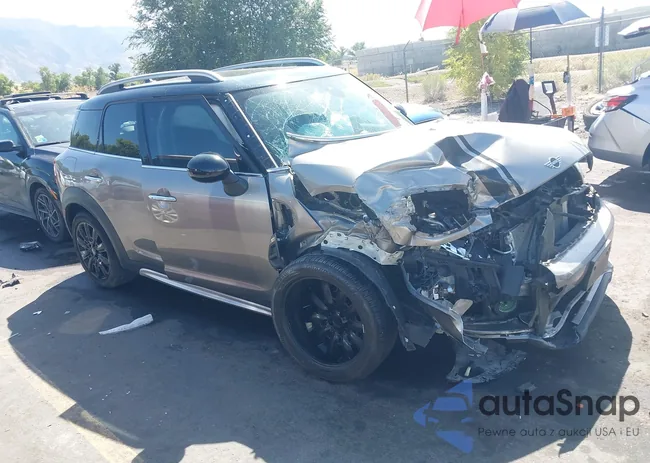 WMZYS7C57K3J04922: 43229842