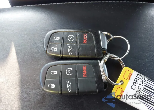 2C3CDXCT0GH352215: 43231012