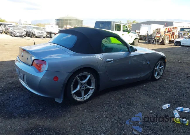 4USBU53587LX02717: 43231079