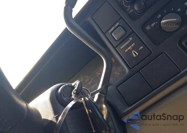 1GCEC19R6WE125780: 43231307