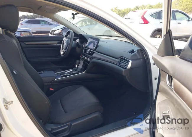 1HGCV1F17LA052150: 43231316