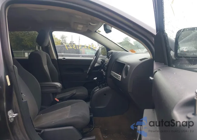 1C4NJCBA1HD186064: 43231321