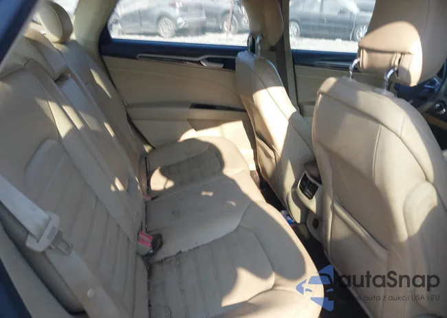 3FA6P0HD1ER198288: 43231350