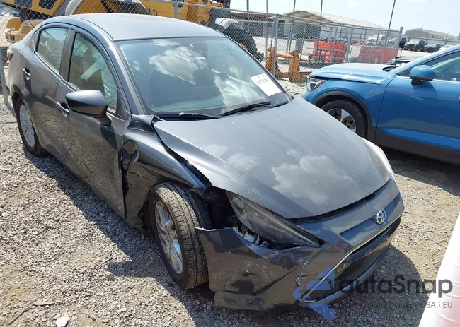 3MYDLBYV5JY302669: 43231391