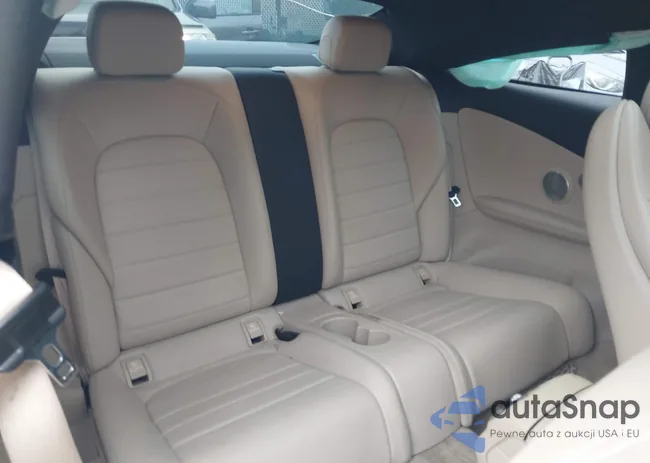 WDDWJ8EB0KF856033: 43231393