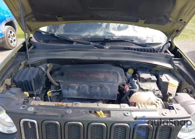 ZACCJBAT8FPB49371: 43231424