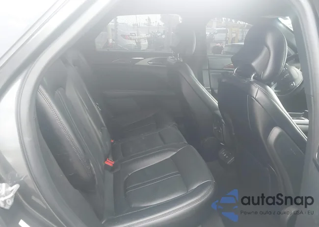 3LN6L5LUXKR604618: 43230574