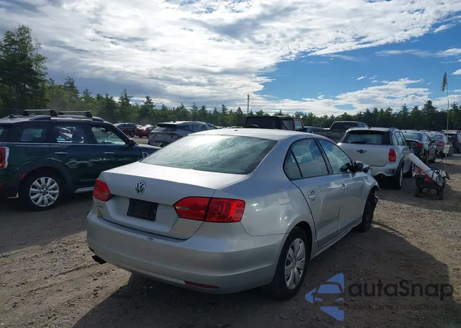 3VW2K7AJ3CM390674: 43230713