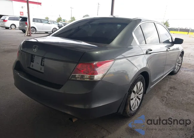 1HGCP26319A034172: 43230828