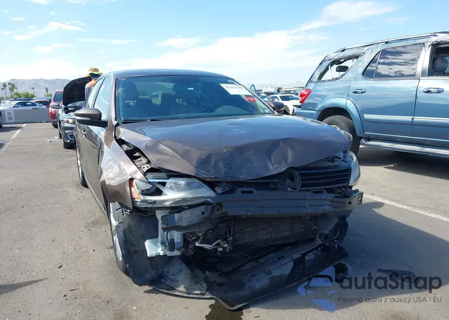 3VWDP7AJ4CM130133: 43232105