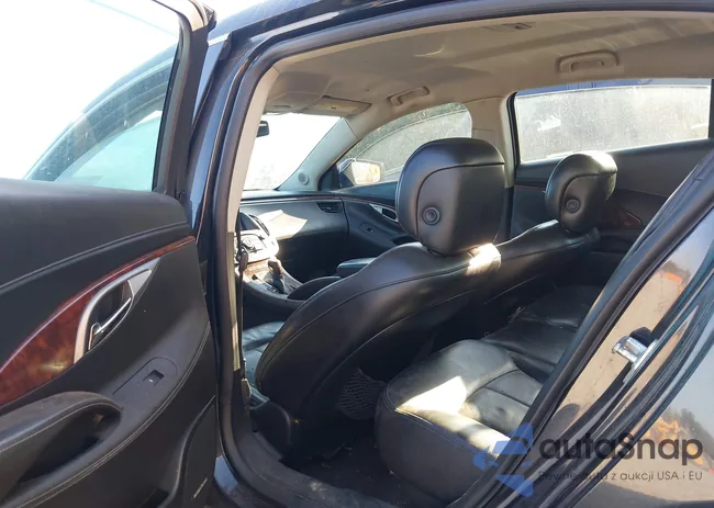 1G4GC5ED1BF115054: 43232261