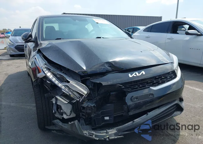 3KPF24AD6NE436976: 43231491