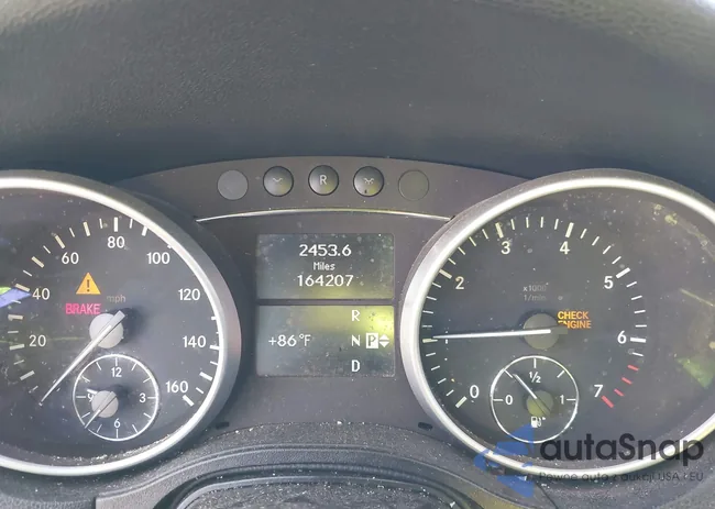 4JGBB8GB2BA731403: 43231560