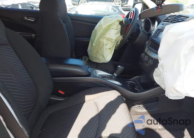 3C4PDCAB8LT277619: 43231578