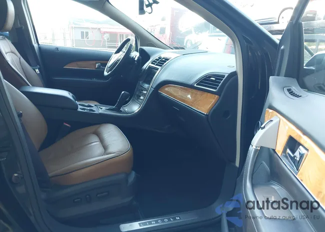 2LMDJ8JK3DBL28420: 43231789