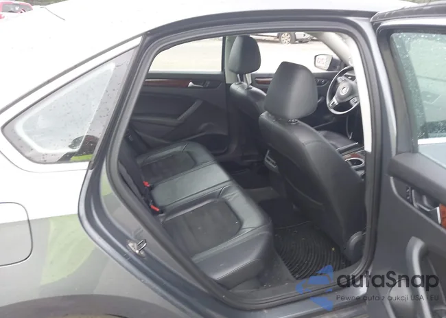 1VWCN7A32DC116219: 43232947