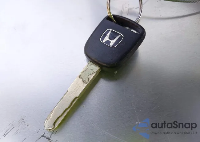 2HGES165X3H573000: 43232950