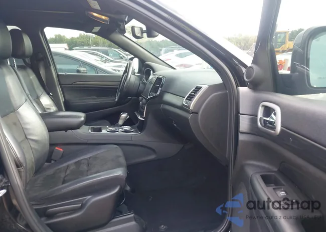 1C4RJEAG0LC182377: 43232974