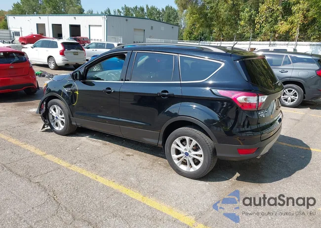 1FMCU9GD9HUD27849: 43233002