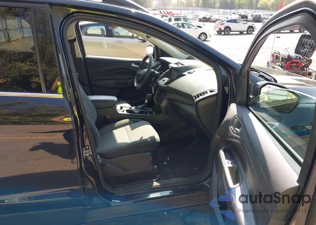 1FMCU9GD9HUD27849: 43233002