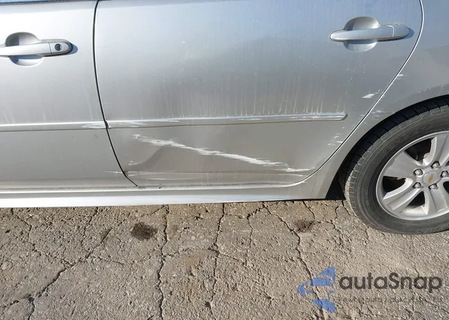 2G1WF5E35C1268472: 43233061