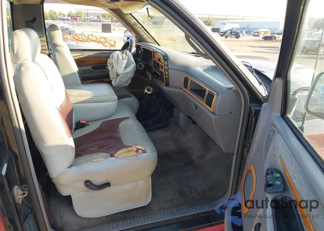 1B7HF16Z5TS662940: 43233069