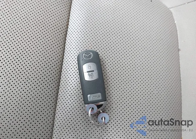 JM3KE4DY3F0446385: 43233070