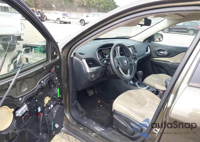 1C4PJLAB1GW160019: 43233129