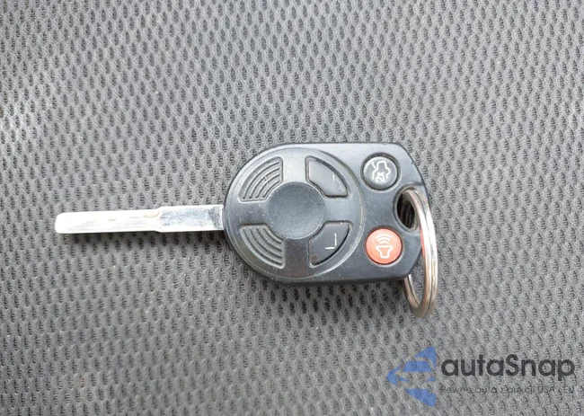 1FAHP3E28CL182453: 43233131