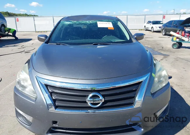 1N4AL3AP3FN323243: 43233136