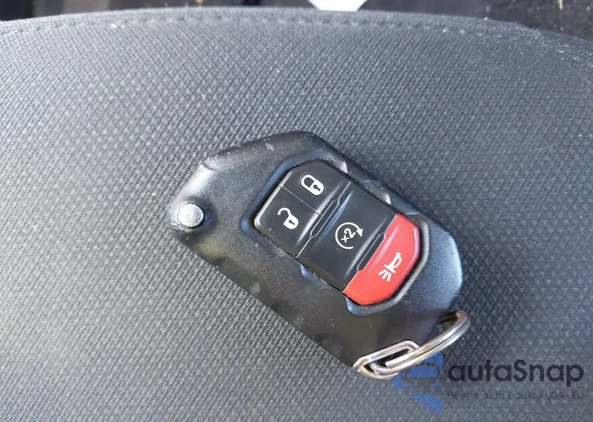 1C4HJXEN3LW221347: 43233267