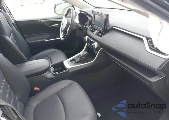 2T3A1RFV1NW305454: 43233318