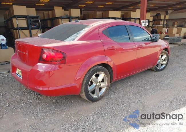 1C3CDZAB4CN240444: 43232735