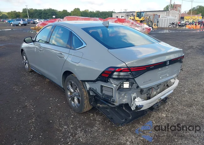 1HGCY2F62RA093416: 43232855