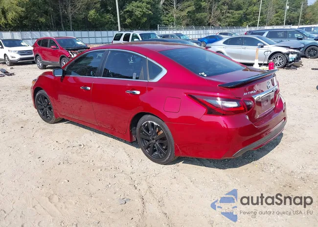 1N4AL3AP9HC257750: 43234057