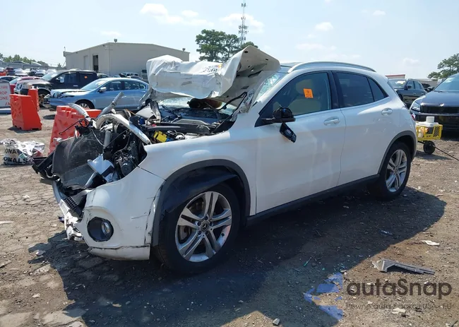 WDCTG4GB9KU007655: 43234142