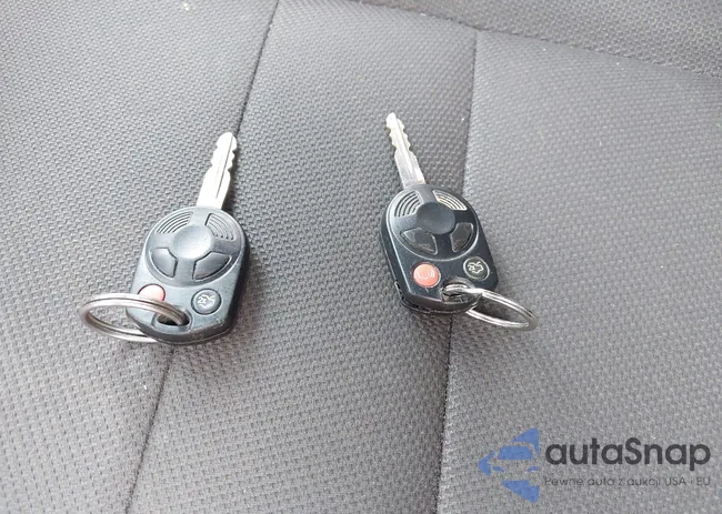 1FMCU93779KC31909: 43234169