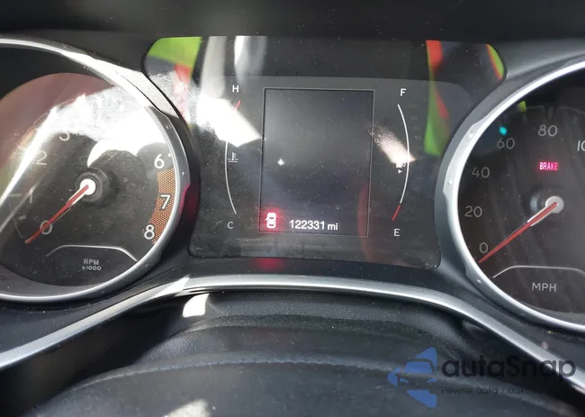 3C4NJCAB2JT124523: 43234363