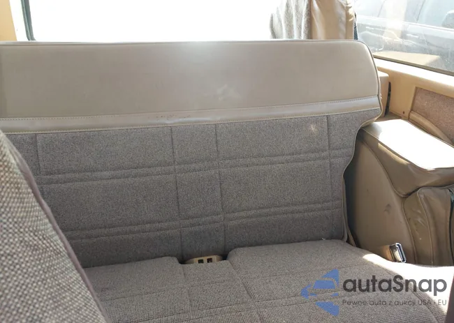 1GNCT18R2H0125310: 43233563