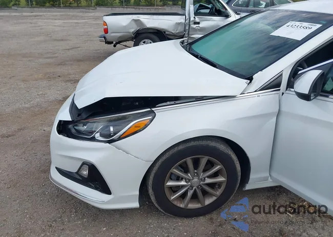 5NPE24AF2KH749690: 43233589