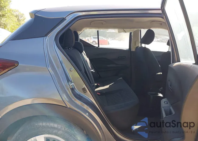 3N1CP5BV7ML522957: 43233638