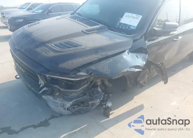 1C6SRFHT2LN419143: 43233655