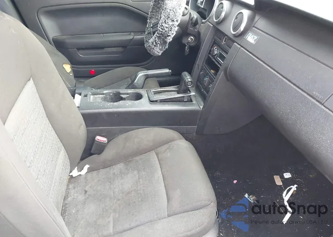 1ZVFT84N575341393: 43233738